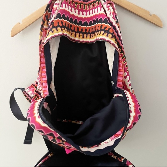 Vera Bradley Lighten Up Large Backpack Bag Rio Squiggles